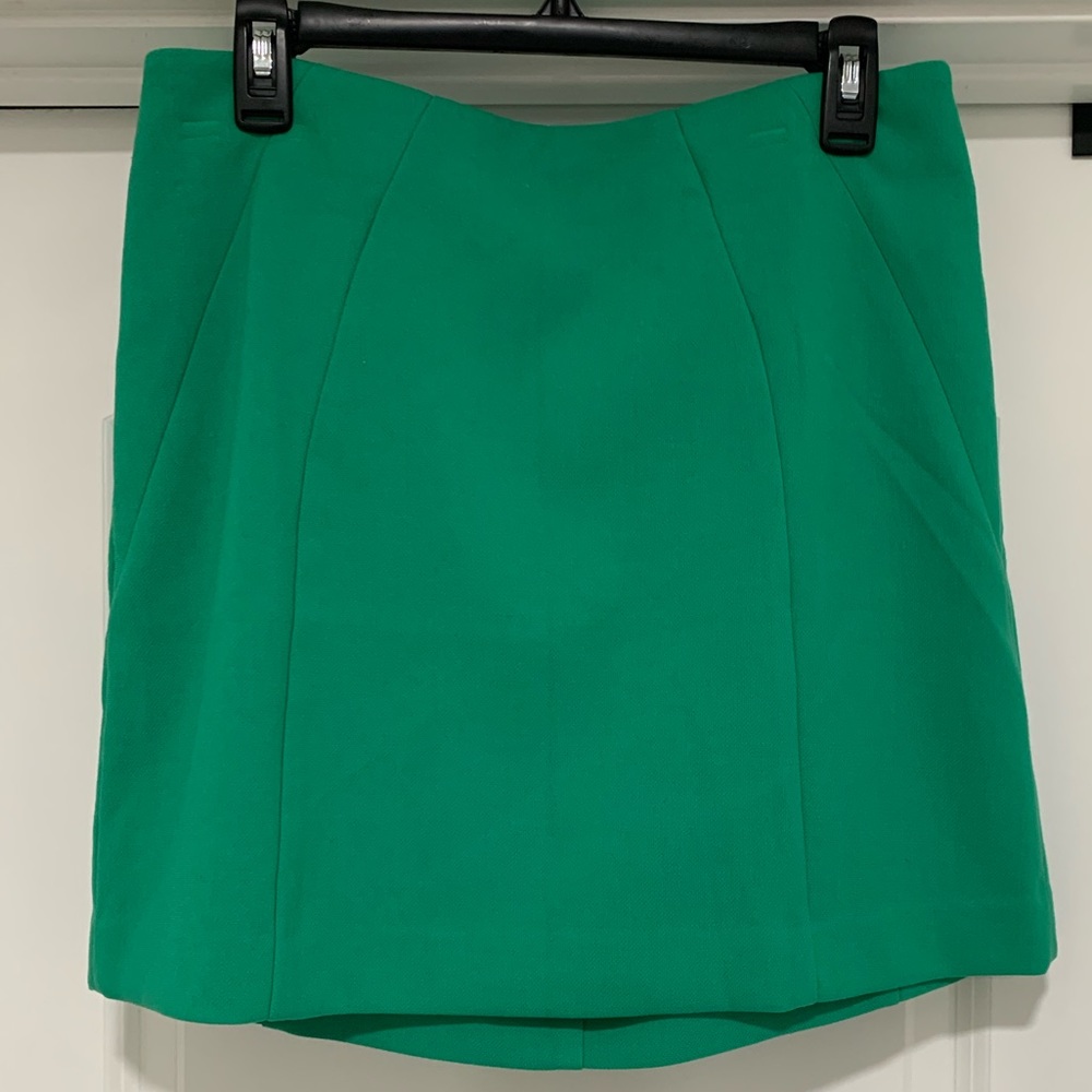 Kelly green mini skirt with gold zipper